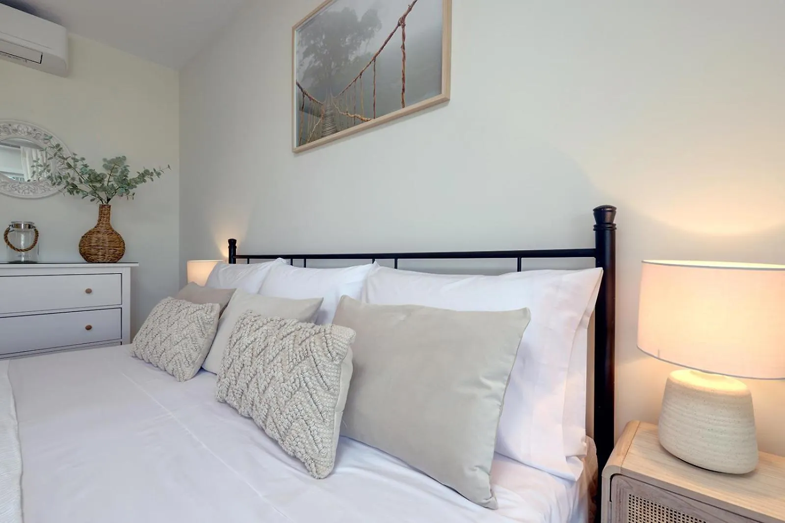 La Cala Gorgeous 2 Bedroom Apartment With Stunning Gardens, Pools And Sea Views El Faro