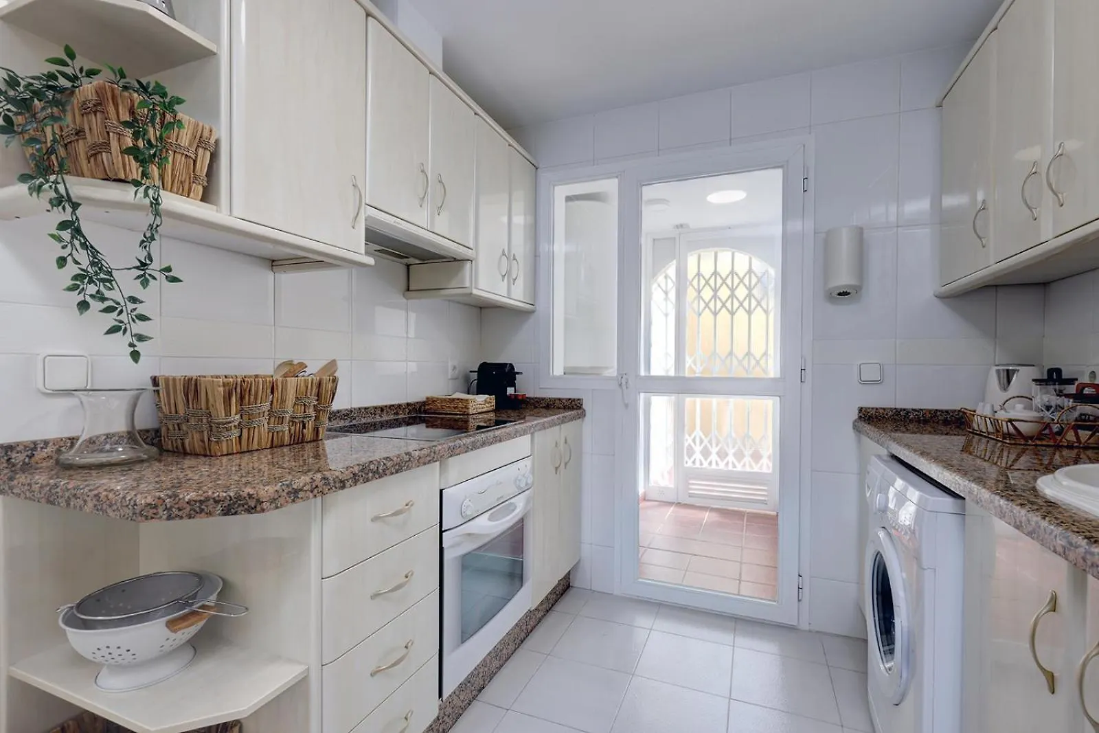 La Cala Gorgeous 2 Bedroom Apartment With Stunning Gardens, Pools And Sea Views El Faro